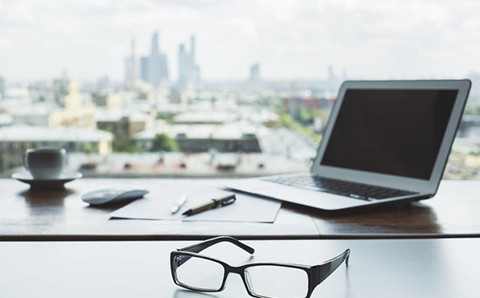 搭建獨立外貿(mào)網(wǎng)站需要準備什么資料？